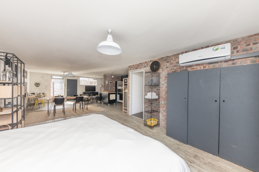 1 Bedroom Property for Sale in Salt River Western Cape
